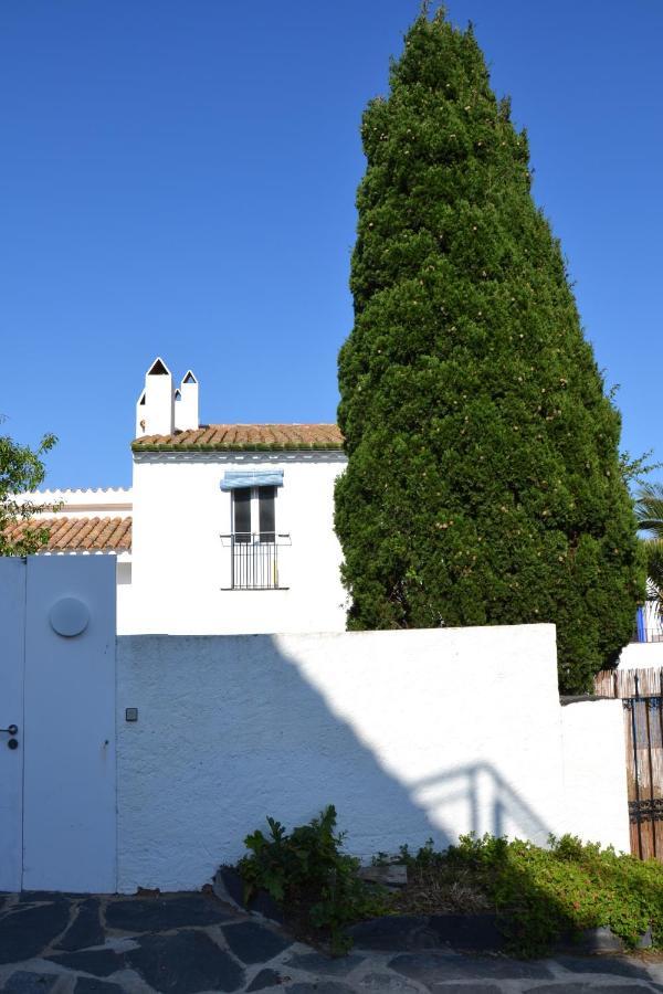 Casa Flora - * Cadaques